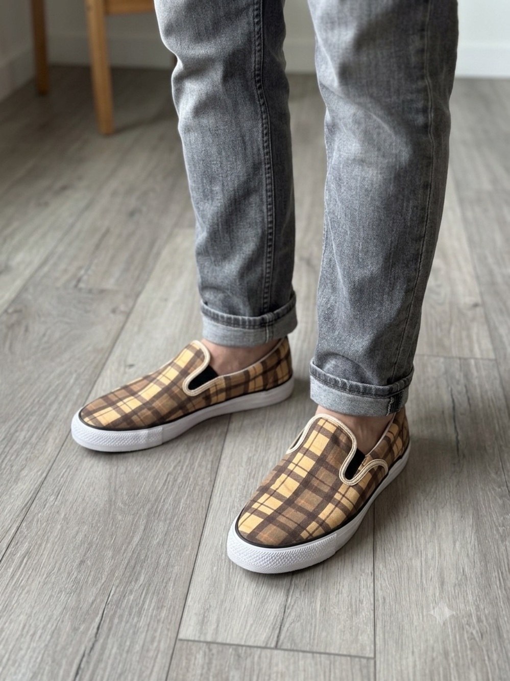 Men’s Converse Classic Slip-On Low Top in Plaid Canvas Personalized Kev Size 12